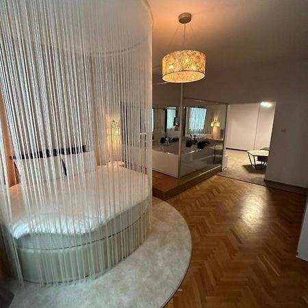 Luxury Apartment With Jacuzzi Софія Екстер'єр фото